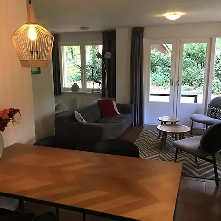 Ferienhaus Adorable Two Bedroom C7 Next To Hotel. *