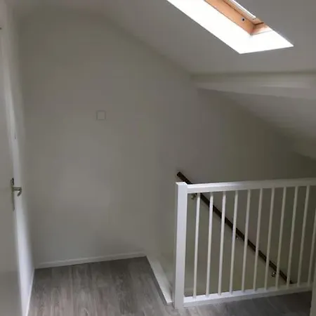 Adorable Two Bedroom C7 Next To Hotel. * Garderen