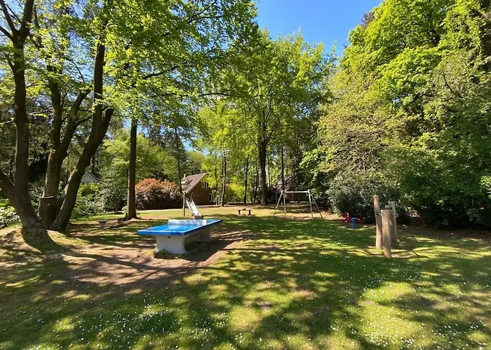 Adorable Two Bedroom C7 Next To Hotel. Semesterbostad Garderen