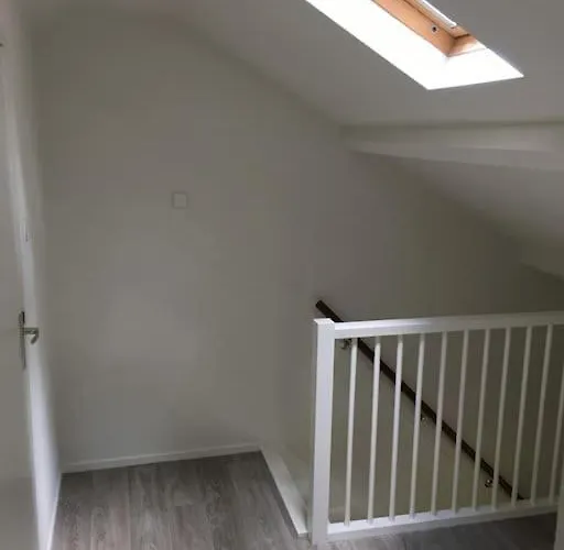 Adorable Two Bedroom C7 Next To Hotel. * Garderen